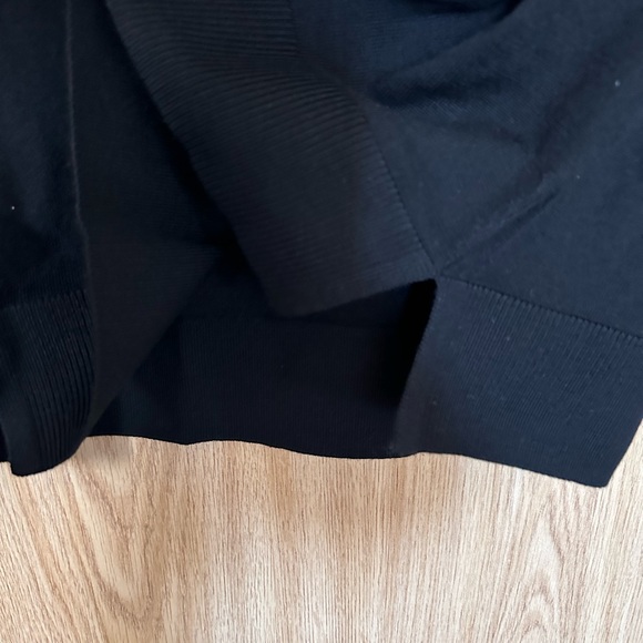 Katherine Barclay Black Merino Extra Fine Wool Casual Sweater Women’s M - Picture 3 of 5